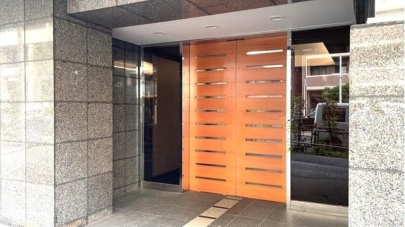 エントランス エントランス