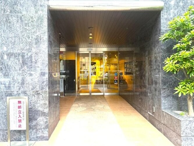 エントランス エントランス