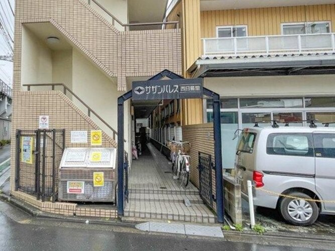 エントランス エントランス