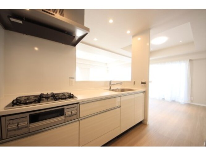 キッチン:2023年5月撮影 キッチン:2023年5月撮影