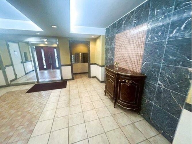 エントランス エントランス