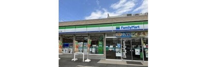コンビニ