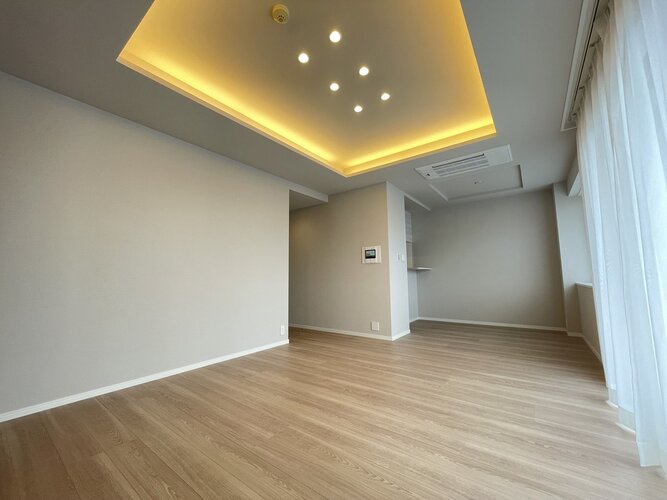 リビングとダイニング、2つの空間機能を使い分ける発想が、ライフスタイルに新しいゆとりをもたらします。 リビングとダイニング、2つの空間機能を使い分ける発想が、ライフスタイルに新しいゆとりをもたらします。