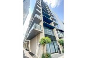 重厚なイメージを受けるマンション。住むほどにその印象が誇らしくなります。 重厚なイメージを受けるマンション。住むほどにその印象が誇らしくなります。