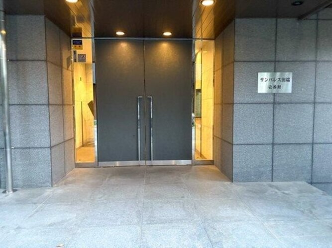 エントランス エントランス