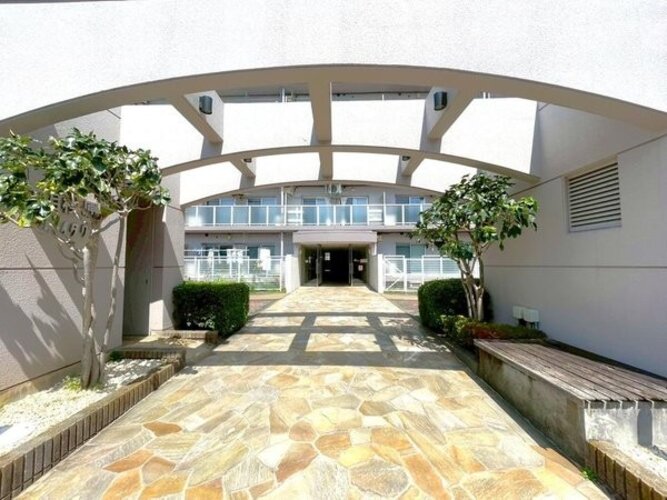 エントランス エントランス