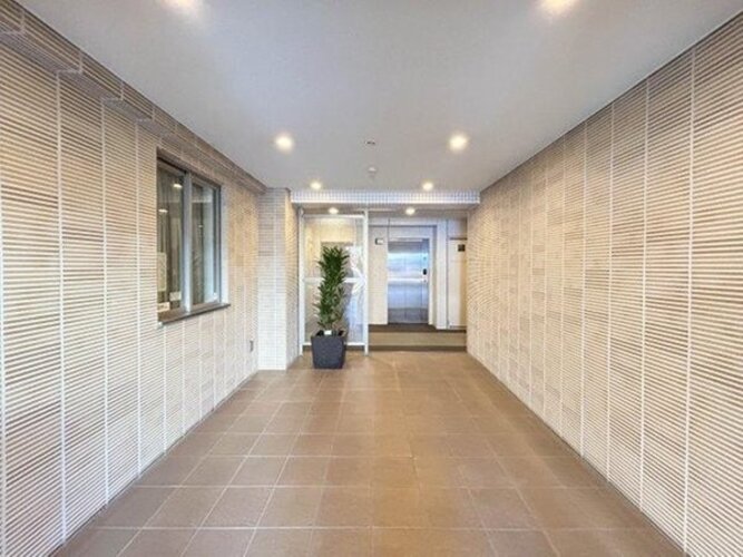 エントランス エントランス