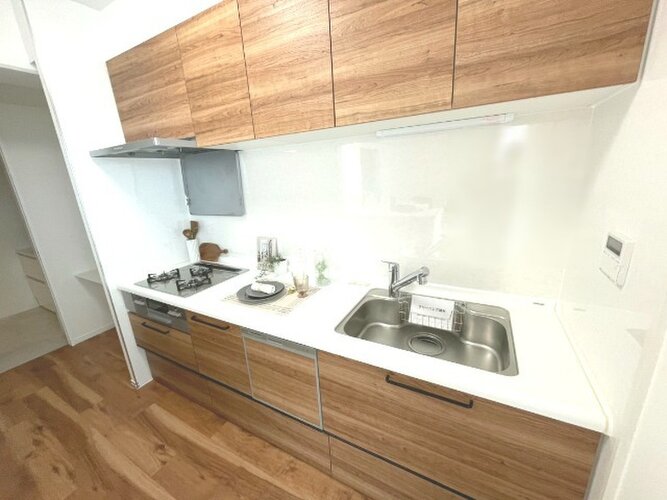 お料理も楽々♪♪都市ガスの三ツ口ガスコンロ♪