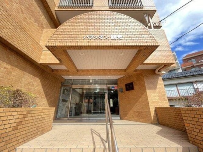 エントランス エントランス