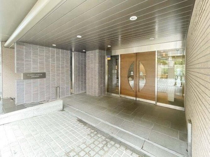 エントランス エントランス