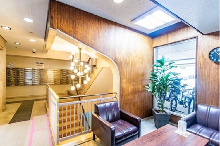 エントランス エントランス