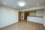 ゆったりくつろげる上質なリビングダイニングは、あなたの暮らしにより価値のある時間を演出してくれます。 ゆったりくつろげる上質なリビングダイニングは、あなたの暮らしにより価値のある時間を演出してくれます。