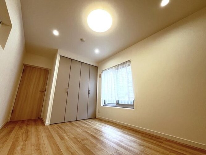リビング以外の居室 リビング以外の居室