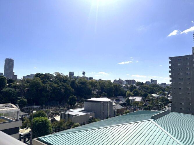 前面に建物が無いため、眺望良好! 前面に建物が無いため、眺望良好!