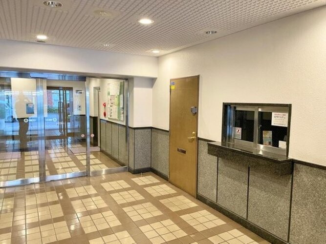 エントランス エントランス