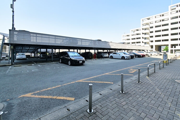 敷地内駐車場 敷地内駐車場