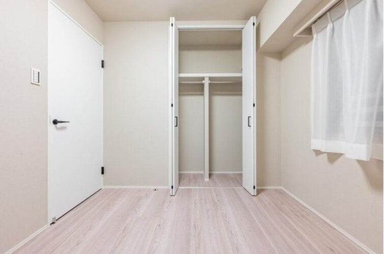 リビング以外の居室 リビング以外の居室