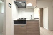テンポよく進む調理。サクサク進められる後片付け。スタイリッシュなキッチンがサポートいたします。