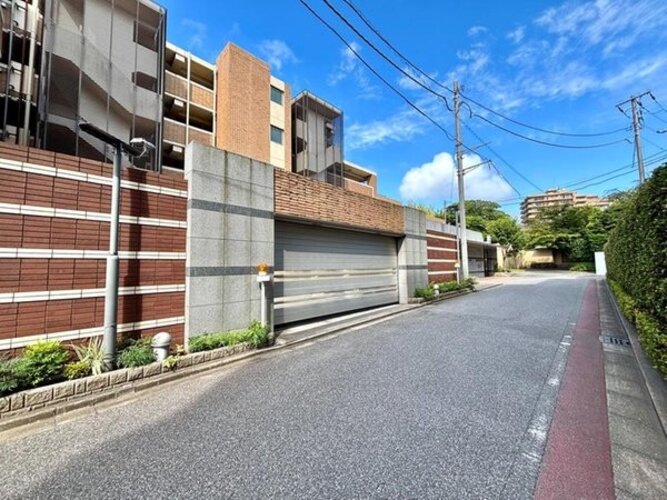 エントランス エントランス