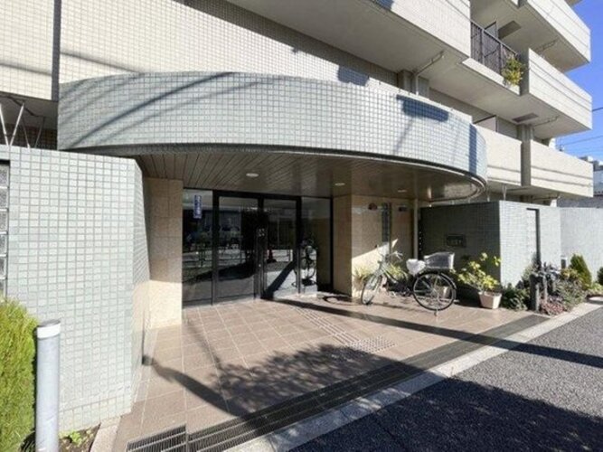 エントランス エントランス