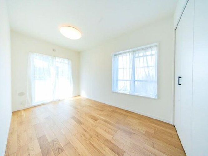 リビング以外の居室 リビング以外の居室