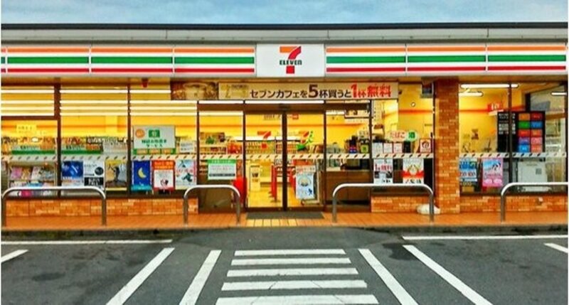 コンビニ