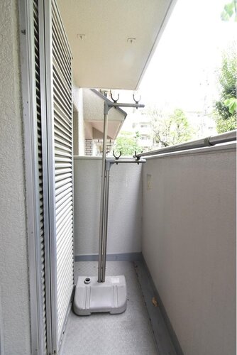 バルコニー バルコニー