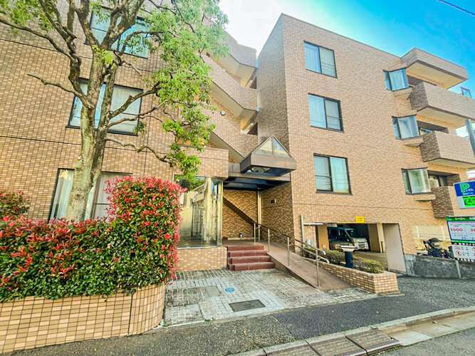 阿佐ヶ谷駅まで徒歩10分！　