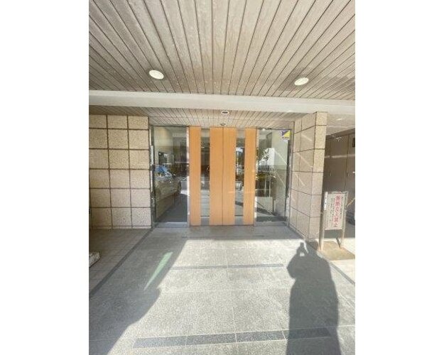 エントランス エントランス