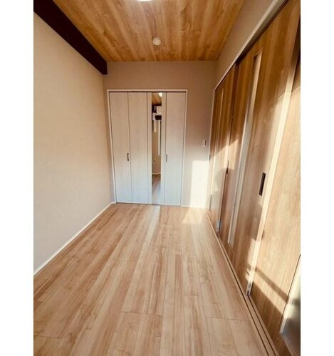 リビング以外の居室 リビング以外の居室