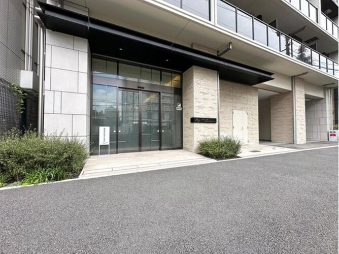 エントランス エントランス