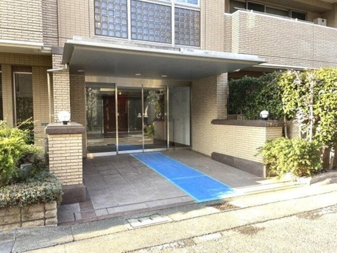 エントランス エントランス