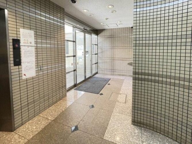 エントランス エントランス