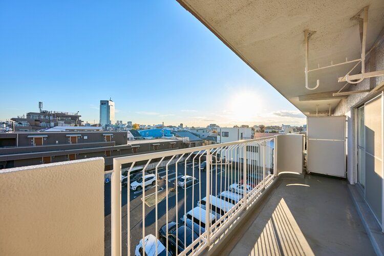 バルコニー　＊南東向きにつき陽当り良好＊