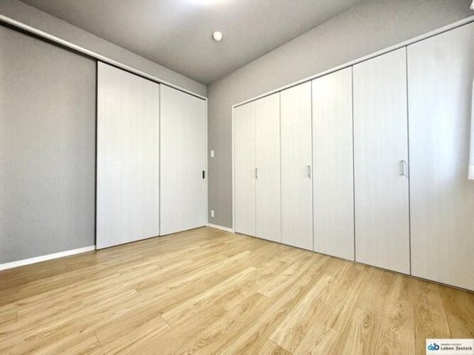 リビング以外の居室 リビング以外の居室