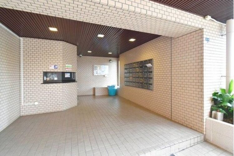 エントランス エントランス