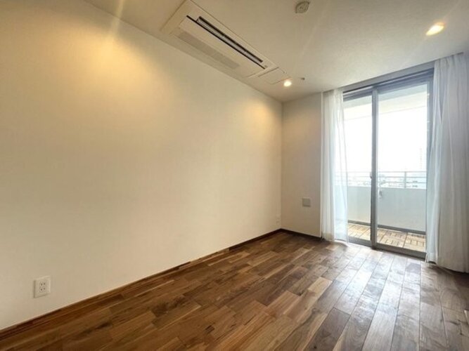 リビング以外の居室 リビング以外の居室