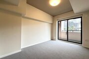 リビング以外の居室 リビング以外の居室