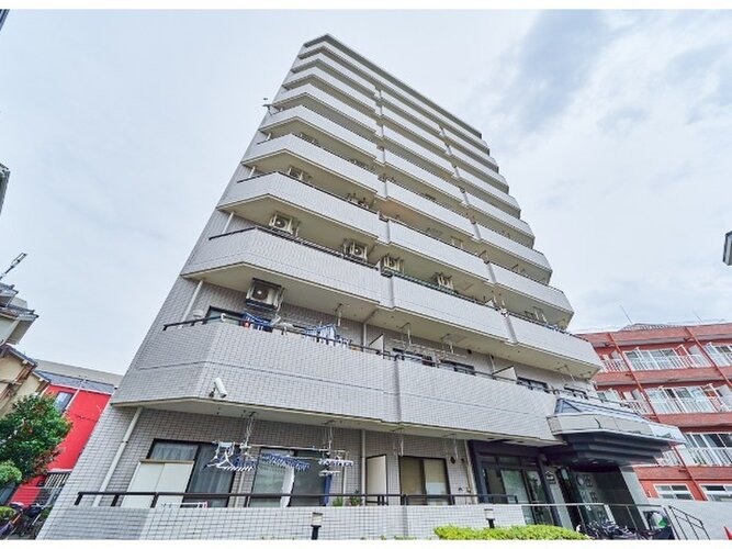 小村井まで徒歩4分。日常生活便利な立地に佇むマンションです。 小村井まで徒歩4分。日常生活便利な立地に佇むマンションです。