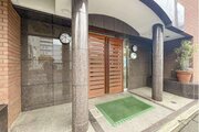 エントランス エントランス
