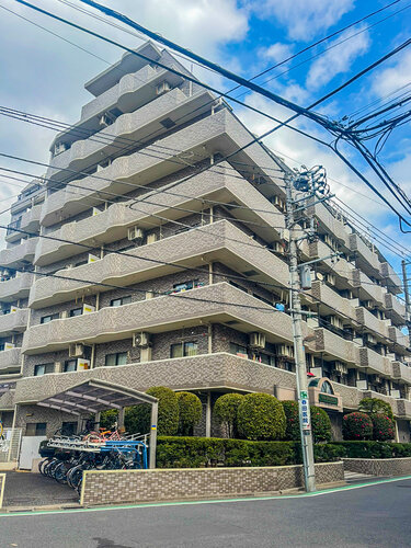 ＪＲ山手線・京浜東北線・常磐線・京成本線「日暮里」駅まで徒歩6分