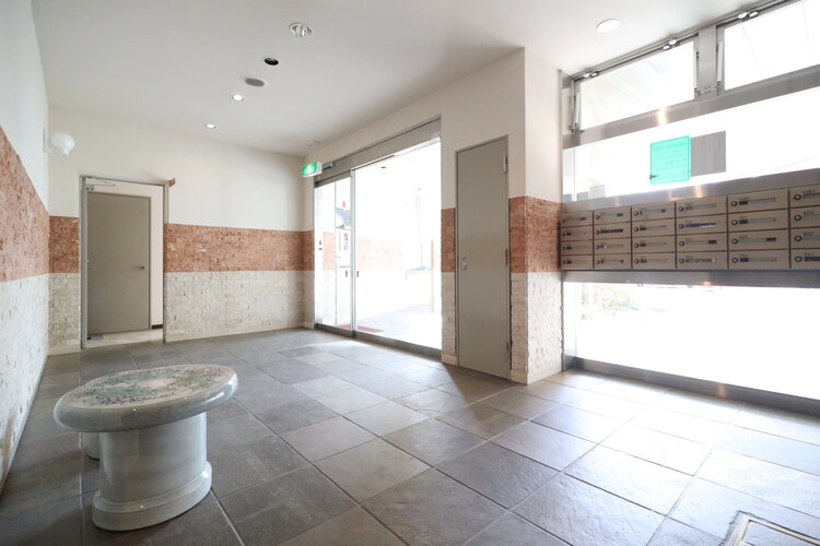 エントランスホール