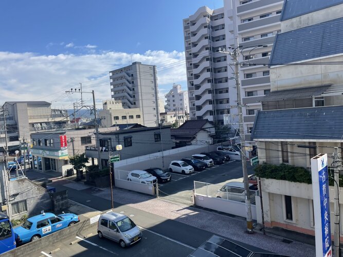 東側バルコニー