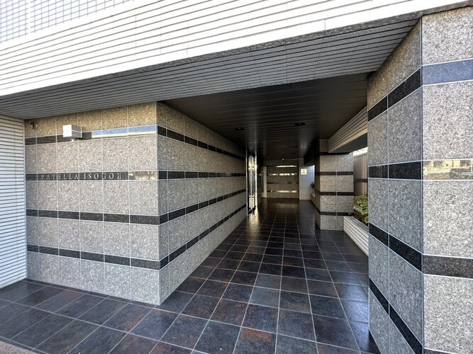 エントランス エントランス