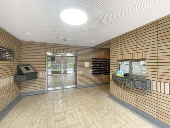 エントランス エントランス