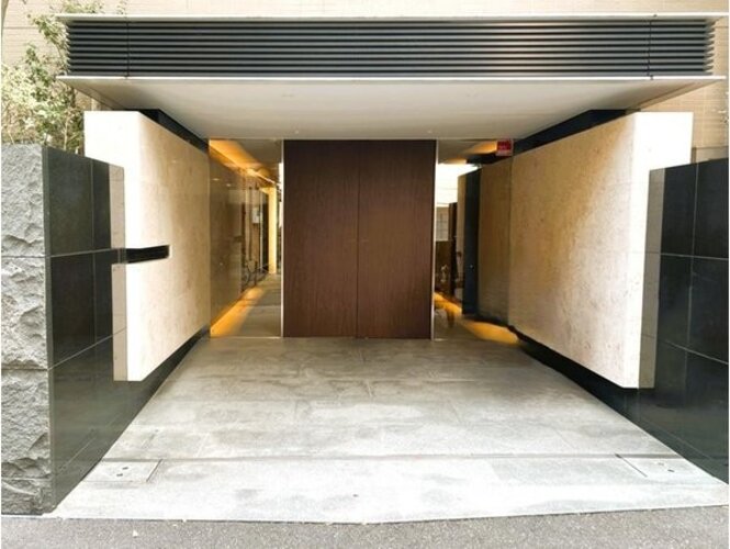 エントランス エントランス