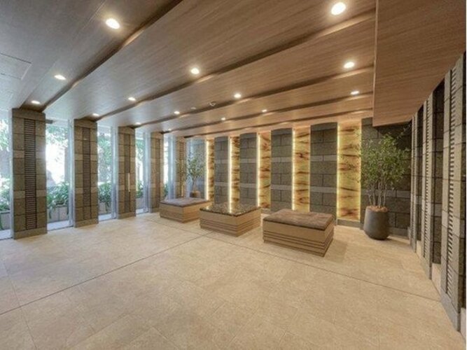 エントランス エントランス