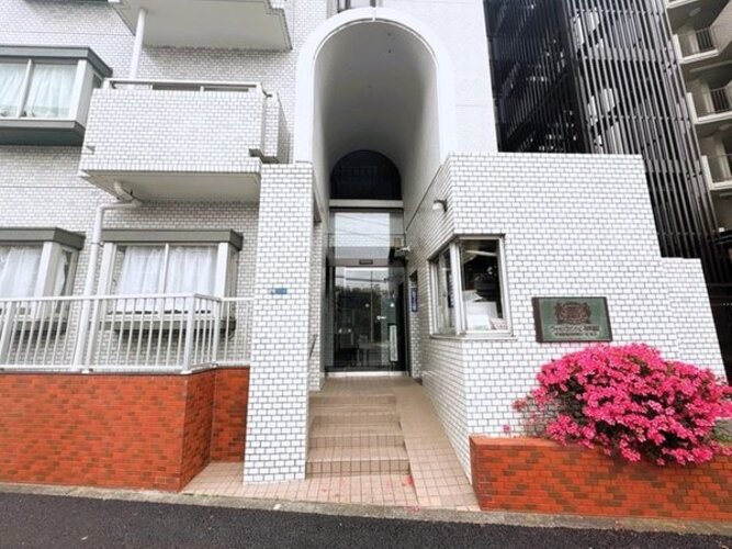 エントランス エントランス