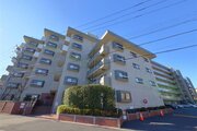 優しく迎えてくれる豊かな自然。四季の移り変わりを感じる心地よい場所となりそうです。 優しく迎えてくれる豊かな自然。四季の移り変わりを感じる心地よい場所となりそうです。