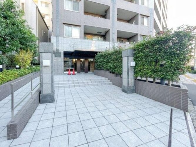 エントランス エントランス